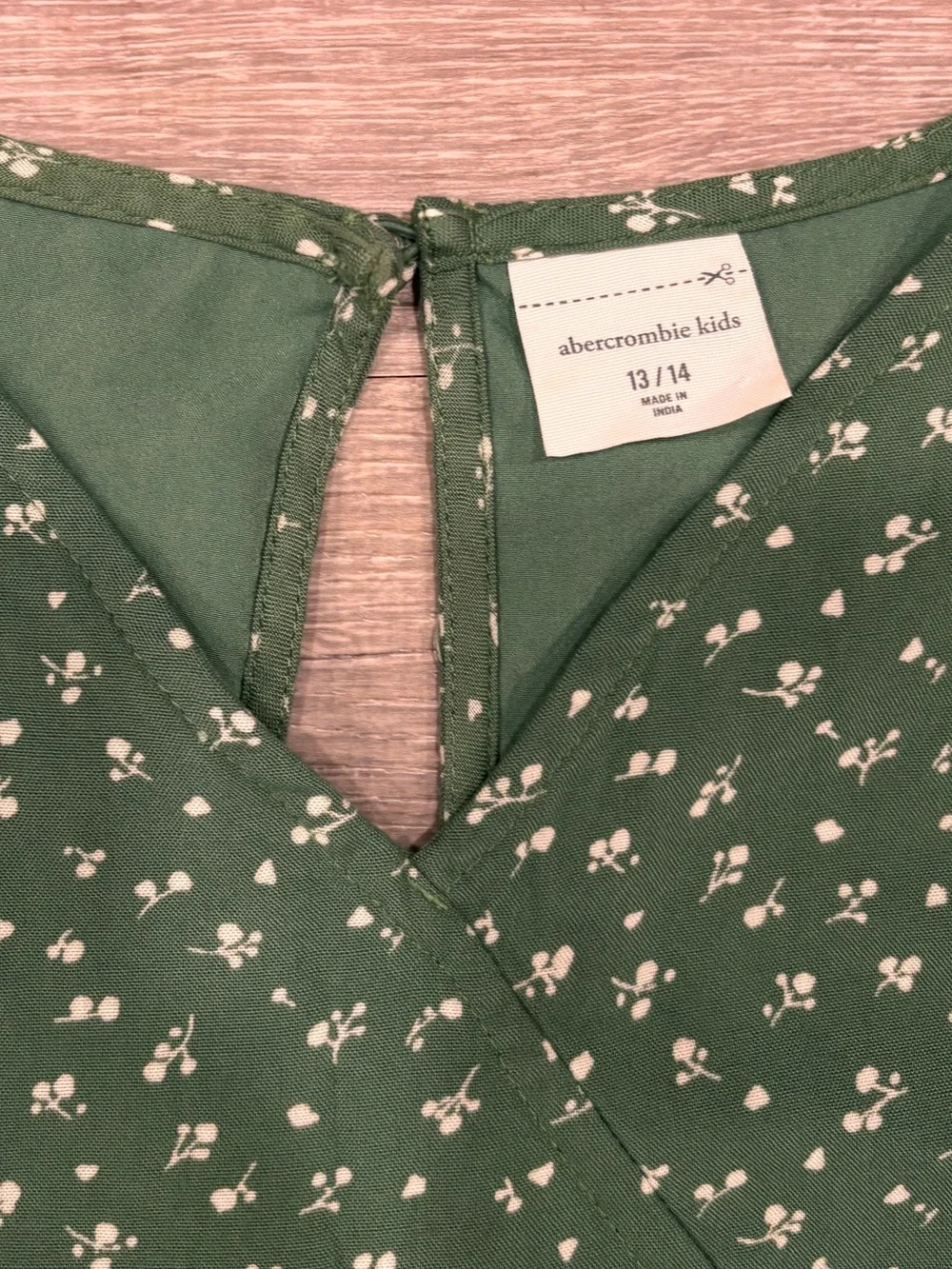 Abercrombie Kids Girls 13/14 Olive Green Long Sleeve Dress Fall Holidays